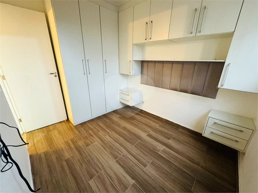 Apartamento para locação com 2 quartos e 1 vaga no Condomínio Inova, na Vila Rosália, em Guarulhos.