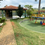 Sobrado de esquina Golden Park