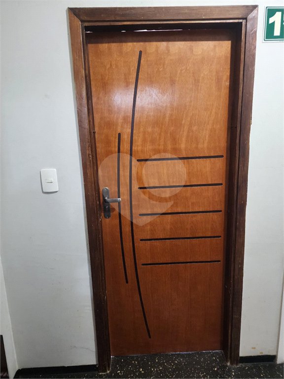 Apartamento no Edifício São Carlos