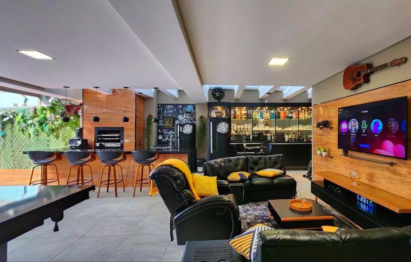 Casa de Alto Padrão à venda com 4 quartos, sendo 1 suíte, em condomínio, Cotia - SP