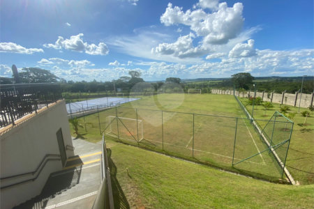 Terreno no Residencial Villeneuve