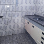 Casa térrea + Sala Comercial na Vila Prado.
