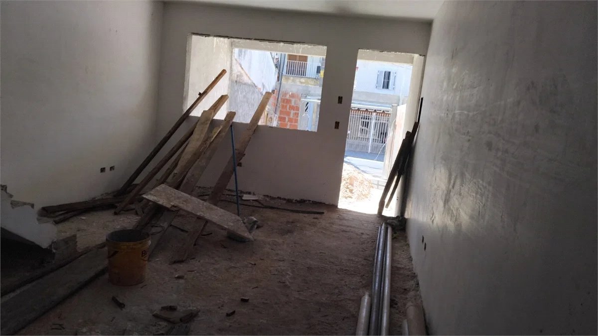 Sobrado à venda com 3 suítes em Jardim Bonfiglioli, São Paulo, SP