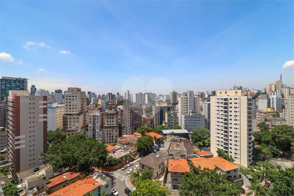 Apartamento 1 Dormitório à Venda na Rua Frei Caneca