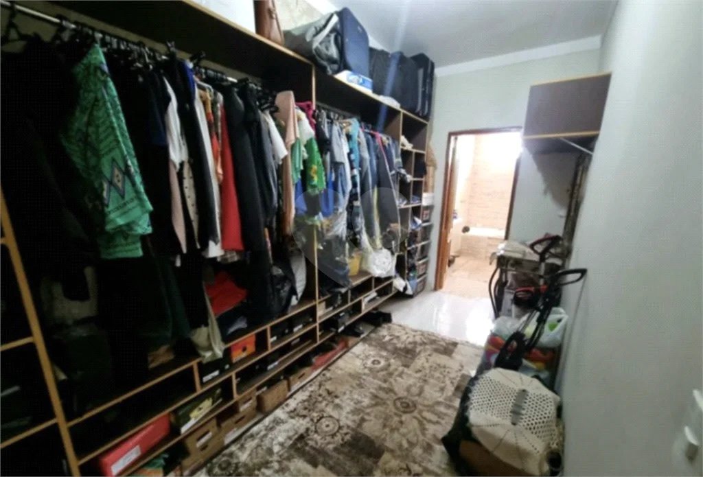 Casa à venda com 5 quartos no bairro Jardim Santa Silvia em Piracicaba/SP.