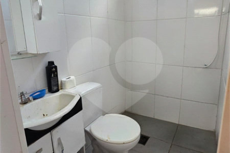 Casa à venda com 2 quartos, em Parque Dos Timburis, São Carlos, SP
