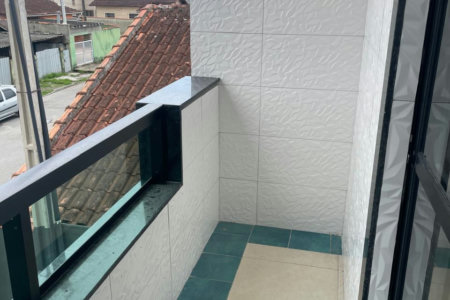 Sobrado à venda com 2 quartos, sendo 1 suíte, em Jardim Princesa, Praia Grande - SP