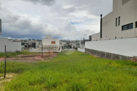 Terreno à Venda no Condomínio Faber IV – São Carlos/SP