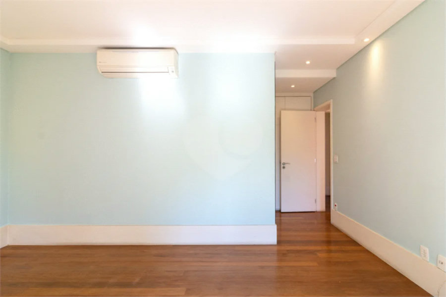 Vila Andrade / Jardim Sul - 4 dormitórios | 2 suítes | 3 vagas | depósito