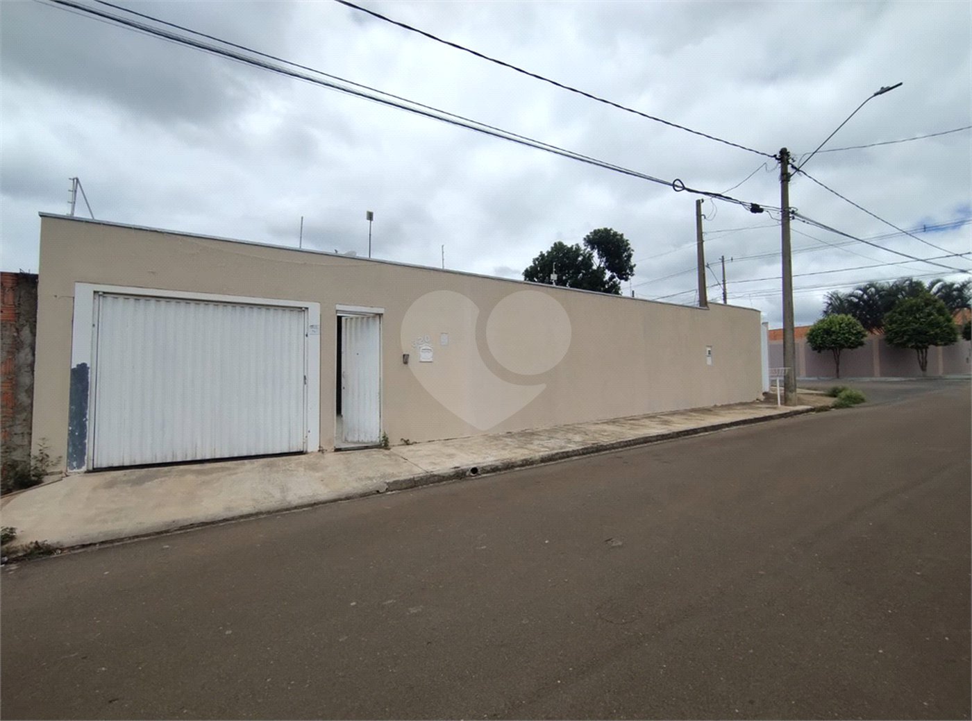 Casa no Jardim Embaré [a venda.