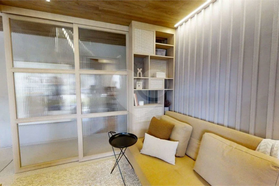 Apartamento novo com 02 Dormitórios e uma Suíte.