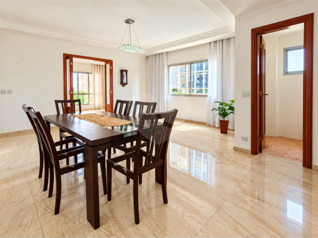Apartamento à venda ou para alugar com 3 quartos, sendo 1 suíte,  em Santo Amaro, São Paulo, SP