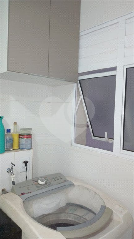 Lindo apartamento no Bosque dos Ipês .