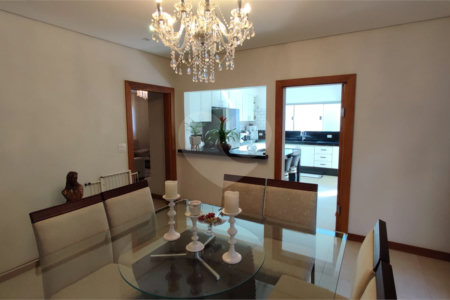 Casa com 3 dormitórios à venda no bairro Jardim Cardinalli, em São Carlos/SP