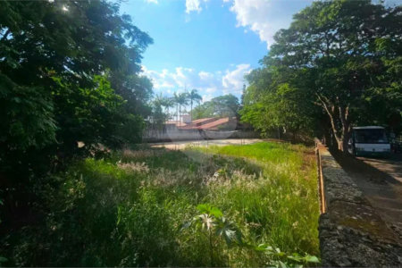 Terreno à venda no bairro Samambaia, em Atibaia – SP | 989 m² | Topografia plana