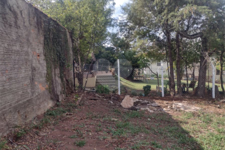 Terreno á venda no Jardim Sambambaia