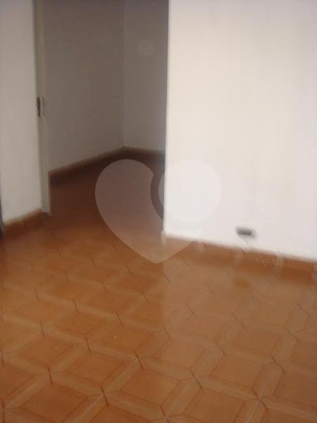 Casa térrea com 2 dorm. na Saúde
