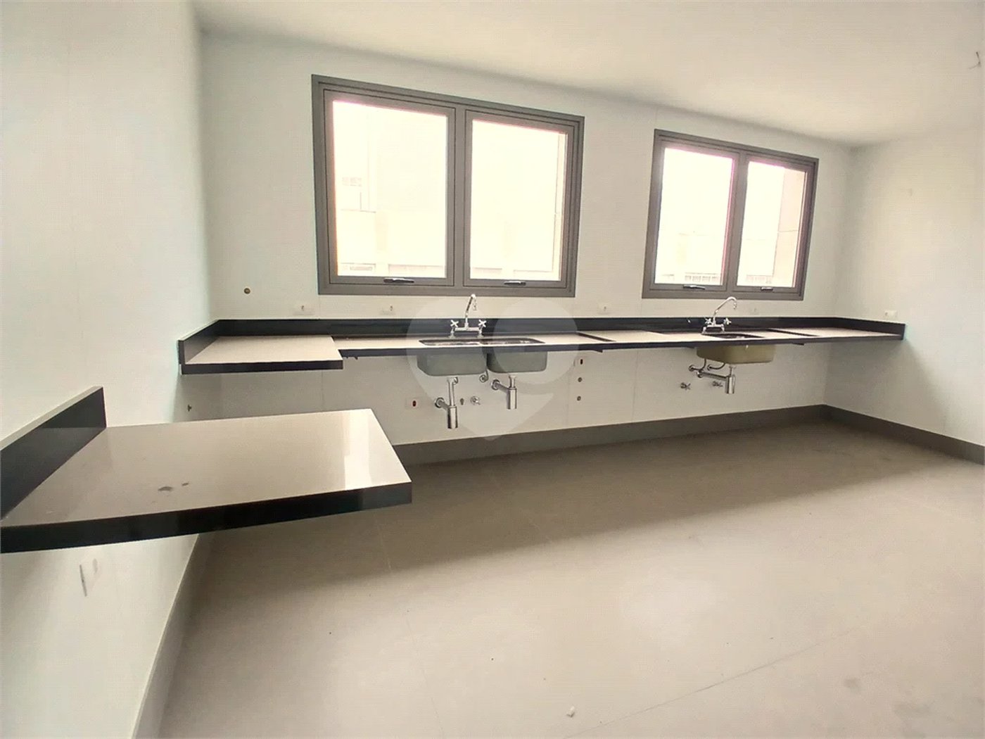 Apartamento Altíssimo Padrão à venda em Higienópolis