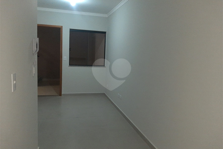 Apartamento VENDER na Vila Nivi, com 37m2, 2 quartos, 2 banheiro, sala, cozinha, SEM vaga