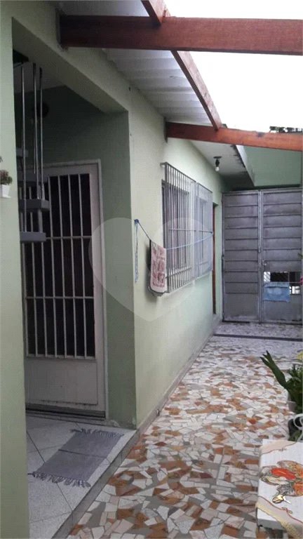Sobrado à venda na Quarta Parada, para comércio ou residência, entre Alto da Mooca e Belenzinho
