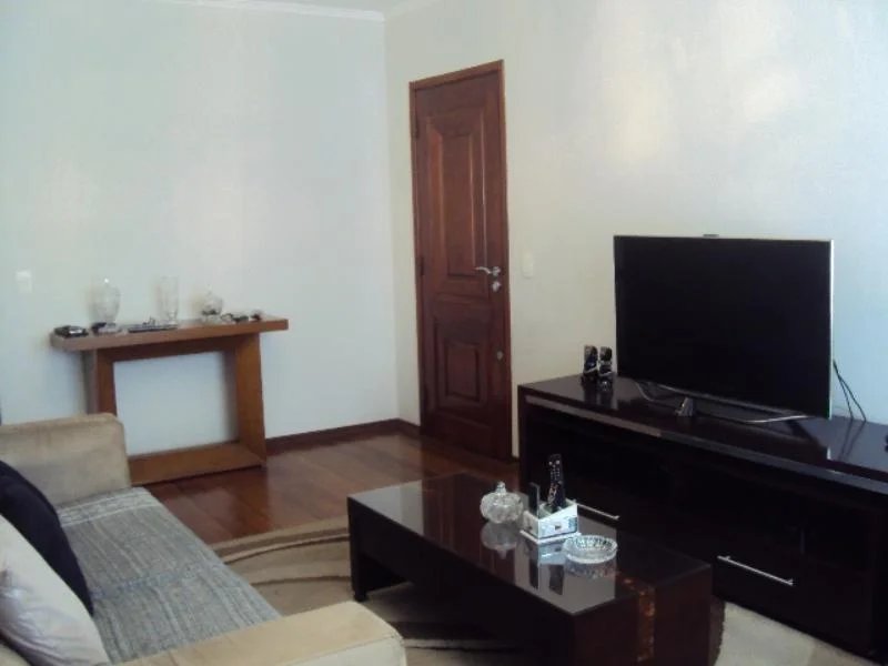 Casa à venda com 3 suítes em Vila Sônia, São Paulo, SP