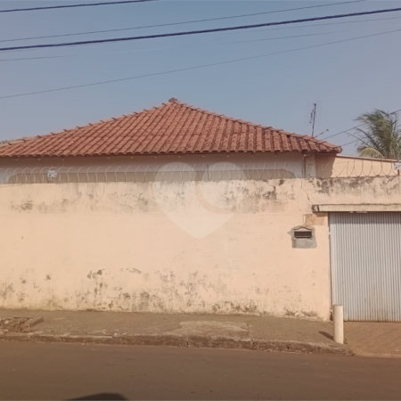 Casa á venda na região do Lutfalla