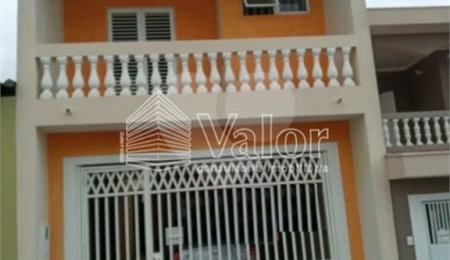 Casa à venda com 4 quartos, sendo 1 suíte,  em Jardim Nova São Carlos, São Carlos, SP