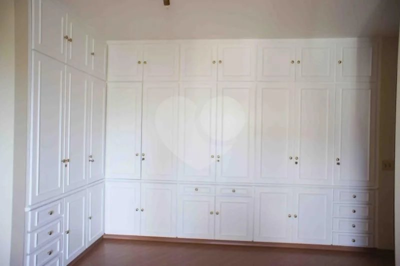 Apartamento para alugar com 4 quartos, sendo 3 suítes,  em Brooklin, São Paulo, SP