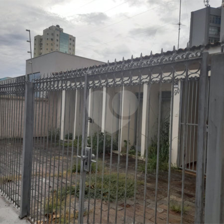 Casa à venda próxima à Santa Casa – Ideal para clínica ou consultório!