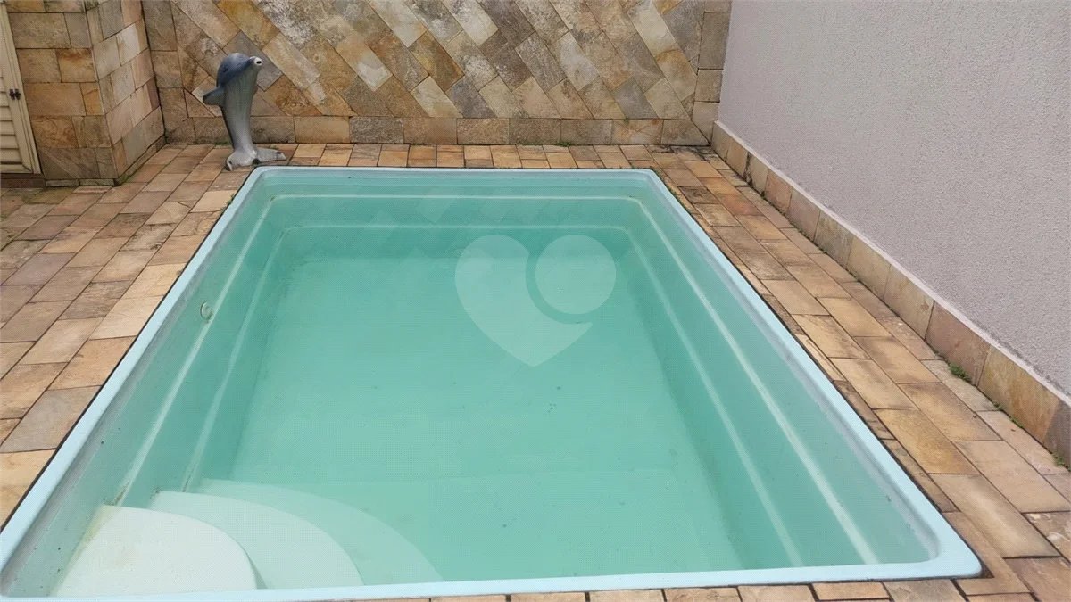 CONDOMÍNIO VALE DAS PALMEIRAS - CASA 3 QTOS + SUITE + PISCINA + GARAGEM 4 CARROS + ENERGIA SOLAR