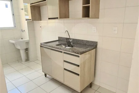 Apartamento à venda com 2 quartos em João XXIII, Vinhedo, SP