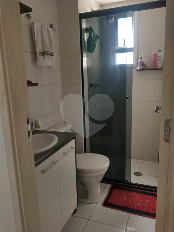 Apto no Cambuci de 55m2, com 2 dorms, 2 banheiros, 1 suíte, 1 vaga. Estuda permuta.
