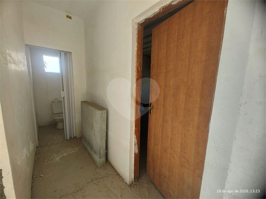 Terreno 810 metros à venda em Atibaia com projeto aprovado exclusivo de alto padrão com construção inacabada