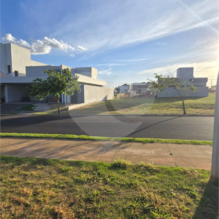 LOTE NO VILAGE DAHMA IV ARARAQUARA