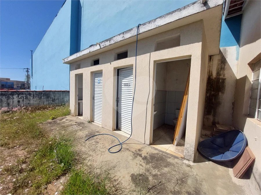 Casa Comercial com 4 salões à venda - Centro | Atibaia
