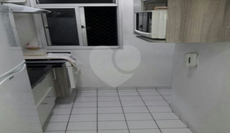 Apartamento à venda com 2 quartos em Luz, São Paulo, SP