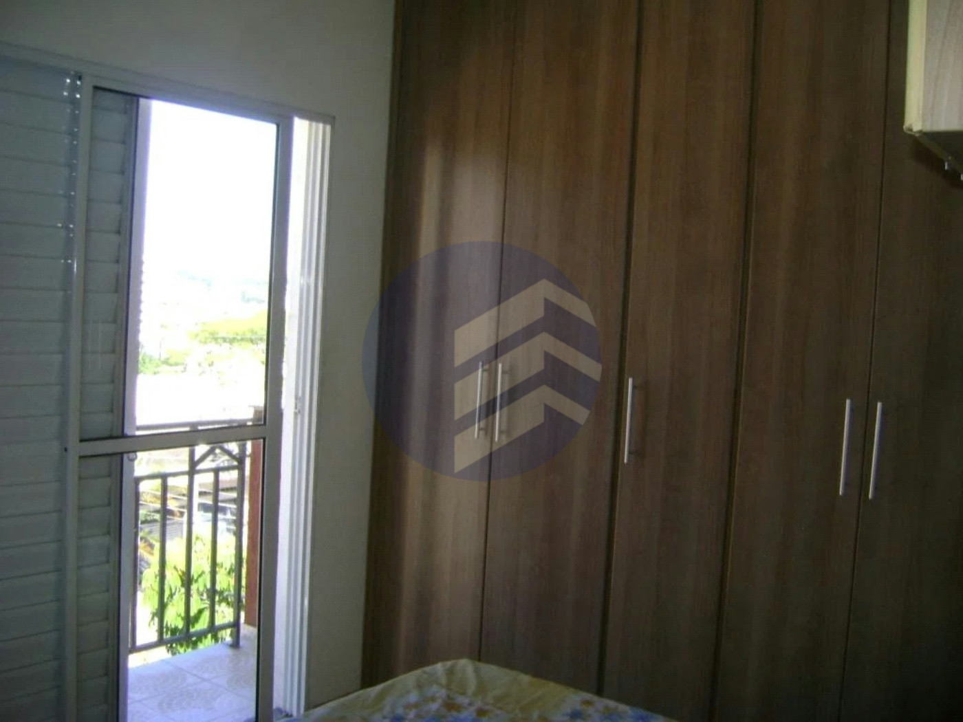 Casa à venda com 3 quartos, sendo 1 suíte, no condomínio Res Green Ville, São Paulo - SP