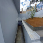 CASA TÉRREA À VENDA NA MOOCA - COM PORTEIRA FECHADA.