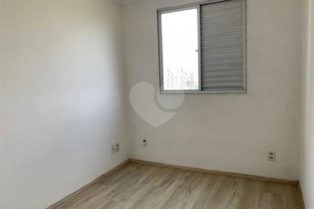 Apartamento á venda - Parque Bristol