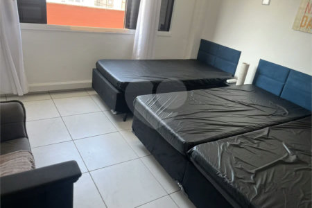 Cobertura de 300 m² com vista panorâmica para o mar
