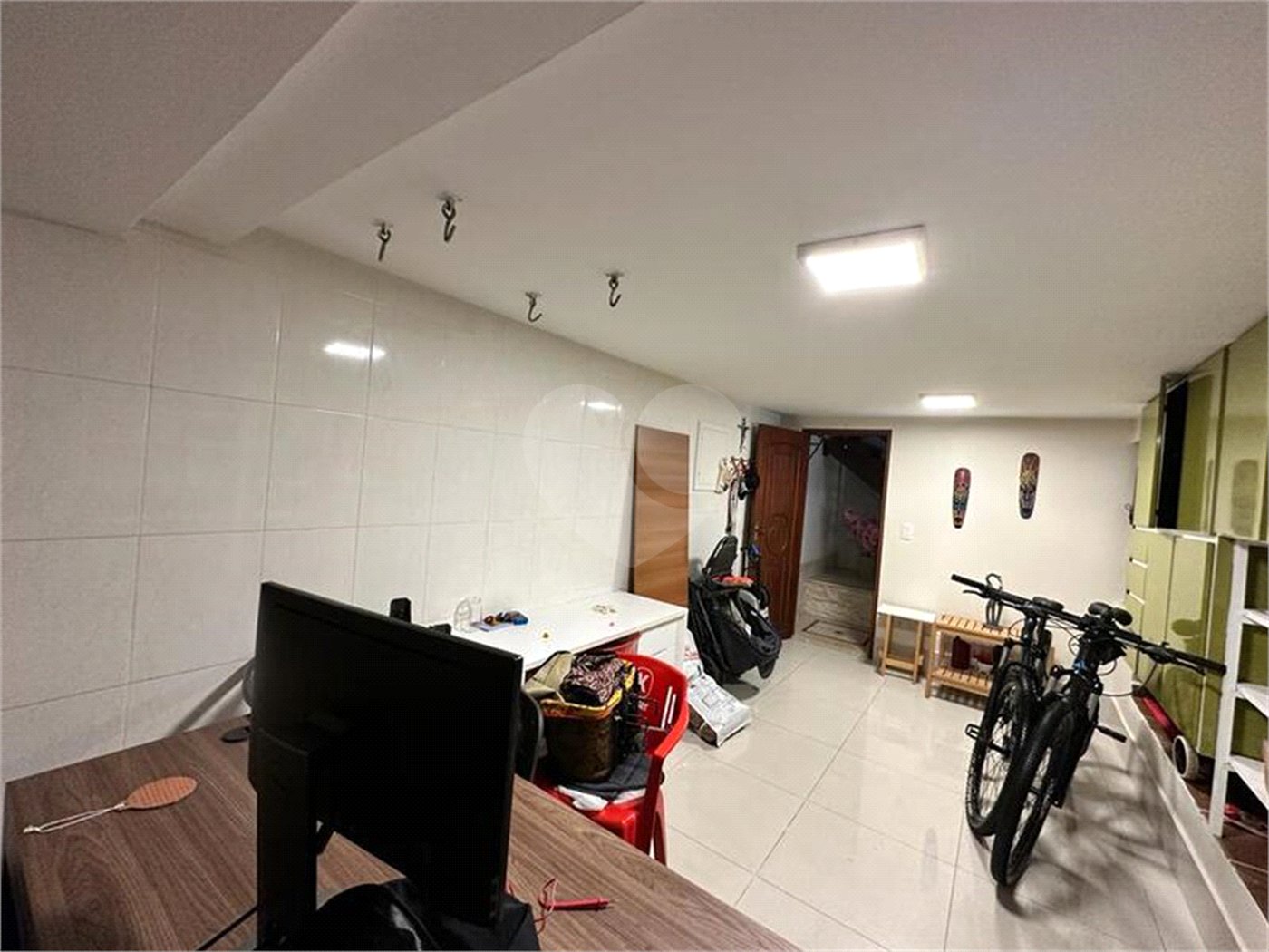 Sobrado com 5 dorm. sendo 2 suites