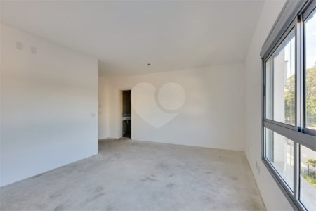 Apartamento à venda com 3 quartos, sendo 1 suíte, em Jardim Marajoara, São Paulo, SP