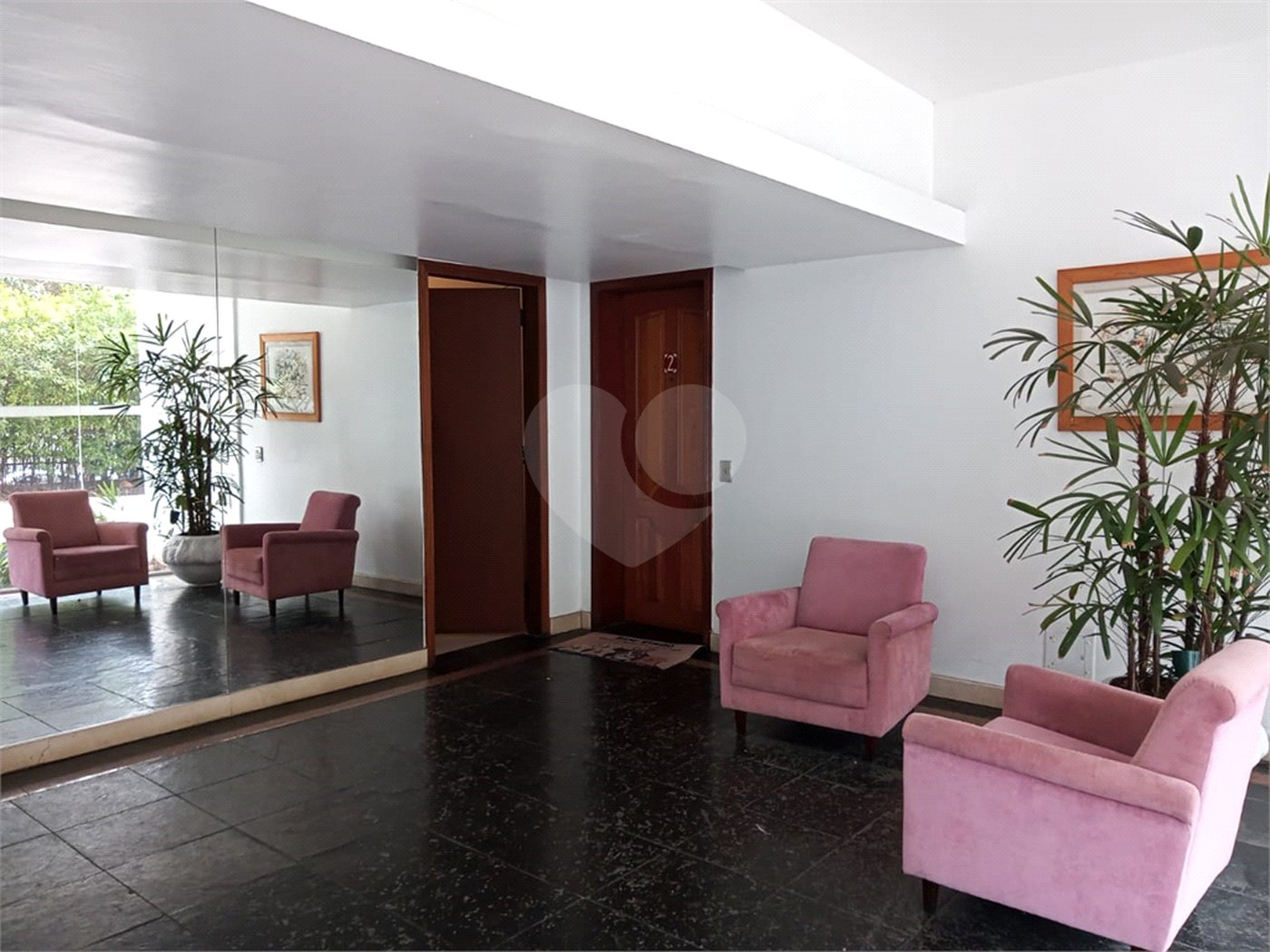Apartamento à venda com 3 quartos, sendo 1 suíte, em Higienópolis, São Paulo, SP