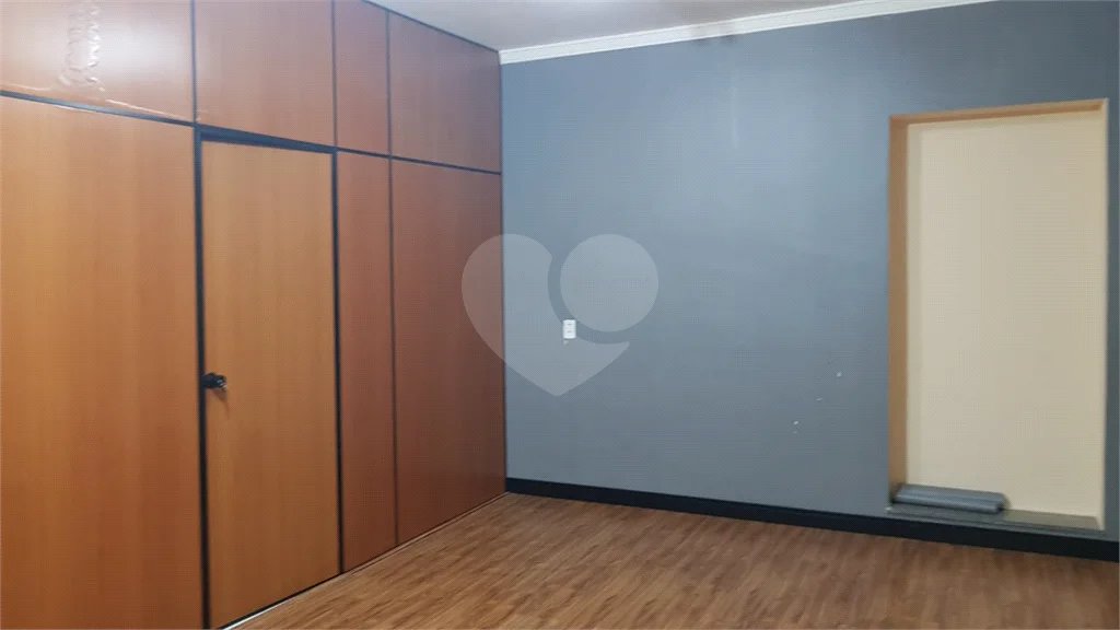 sala comercial_Jardim Bom Principio- Indaiatuba-SP. AU 60m2 valor locacao R$880,00 mais valor iptu.