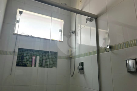 Casa á venda no bairro Itamarati