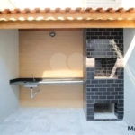 Sobrado novo, com 3 suítes, 2 vagas, à venda na Penha