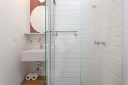 Excelente oportunidade para reformar e ficar com o apartamento dos seus sonhos!