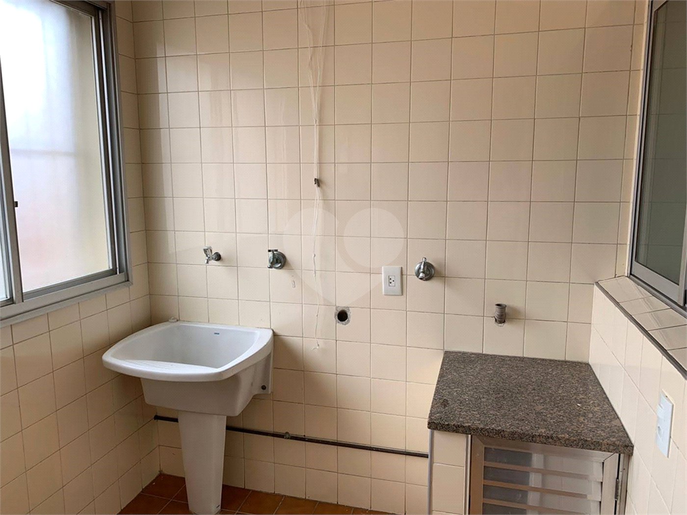 Apartamento à venda com 2 quartos, sendo 1 suíte,  em Jardim Aeroporto, São Paulo, SP
