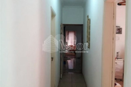 Casa Residencial Vila Faria á venda.