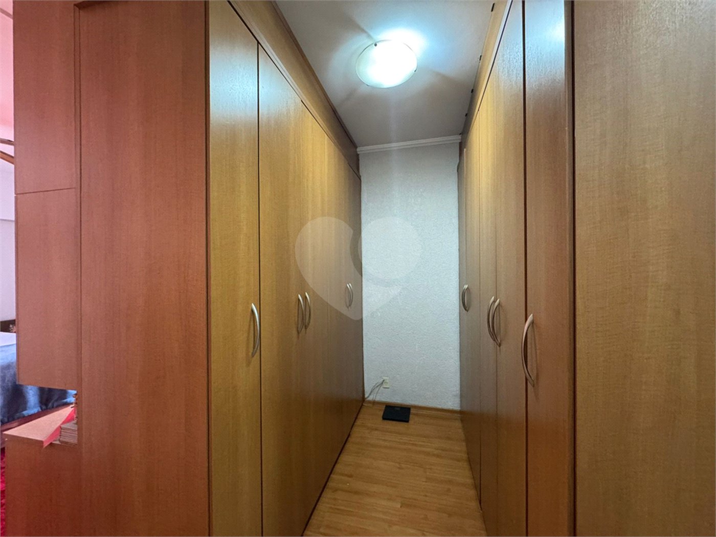 Casa com 03 Dormitórios á venda, em Jardim Alvorada, São Carlos.